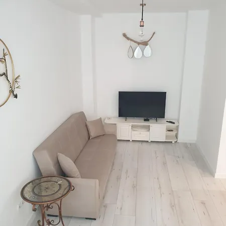 Boho Chic Free Parking Upon Request Basement Apartment Varna