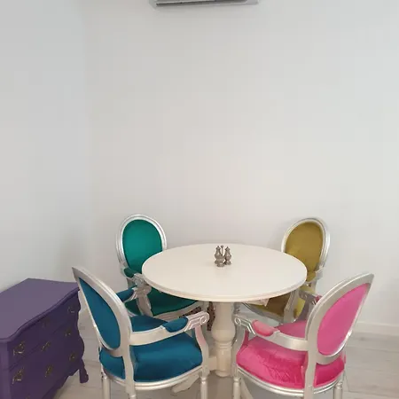 Boho Chic Free Parking Upon Request Basement *
